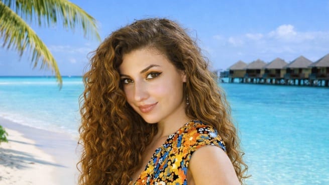 Giulia Mihai's Live Stream