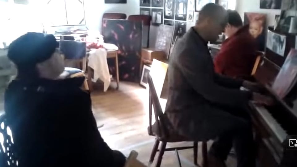 April 7, 2013 16:03 brighton Arts Club Sunday Open Mic Live Music Making