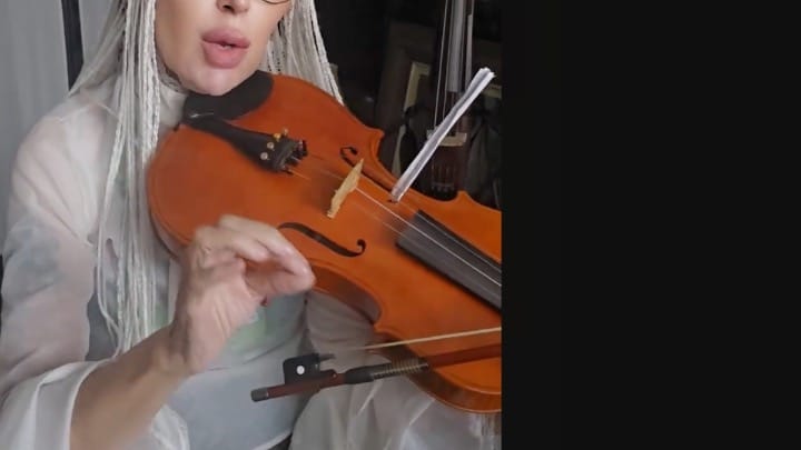 Using a drone for Viola Practice and Bow Articulation